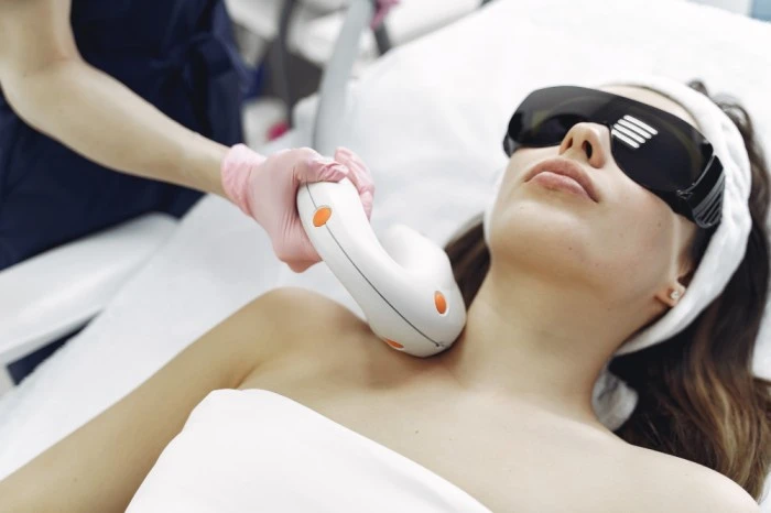 laser facial treatment