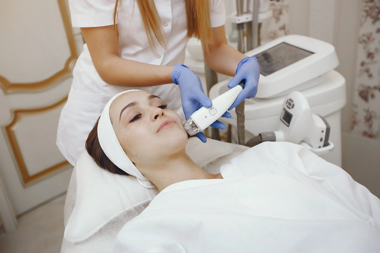 Why Choose Windermere Medspa for RF Skin Treatment?