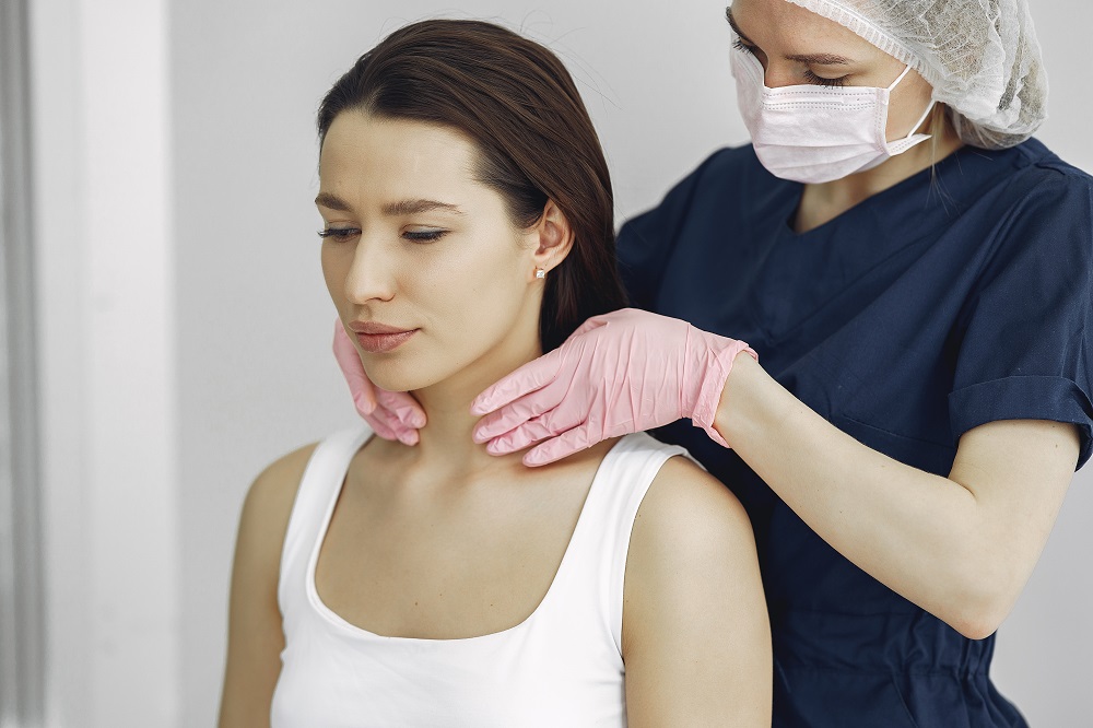 Neck & Décolletage Tightening Treatments